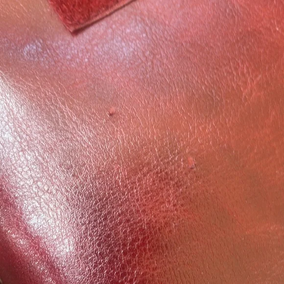 Blood Red Rina Rich Handbag Purse.  Beautiful. - Picture 10 of 15